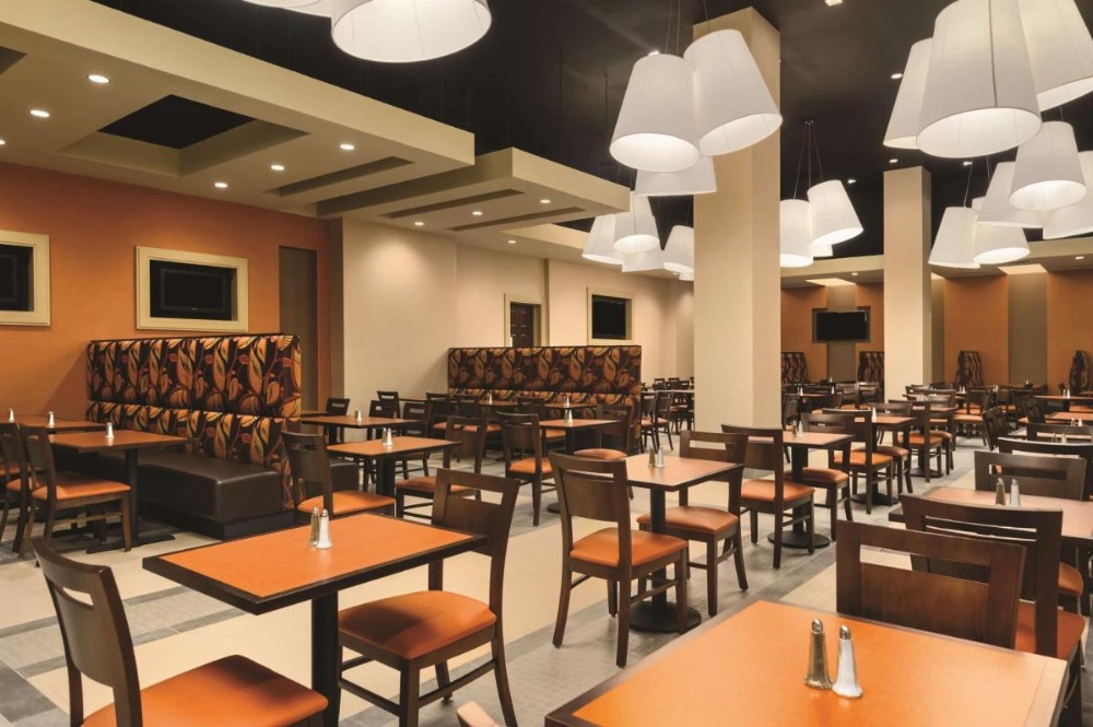 Embassy Suites by Hilton Orlando Lake Buena Vista South Image 31